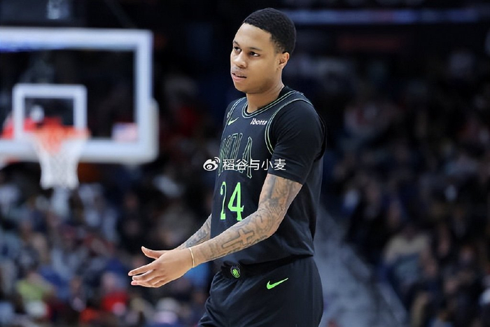 开云体育-集结日夏洛特黄蜂门线救险：葡超节点到来，话题不断，轮换策略成焦点(对垒特工电影完整版)